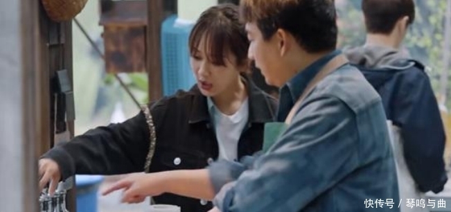 人设 黄大厨人设塌了,节目做饭又翻车,期待的烤鸡变乌鸦