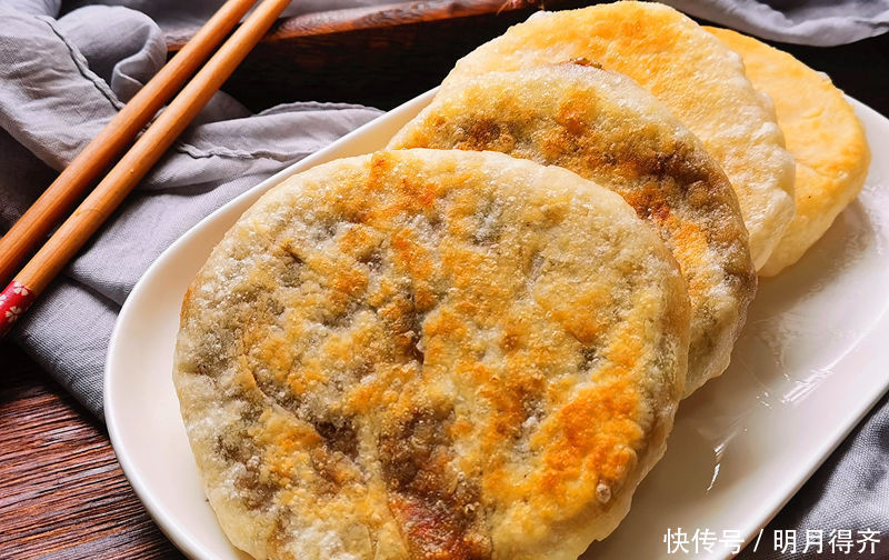 茄子的新吃法,在外面吃不到,做成馅料比肉香,出锅全家人抢着吃