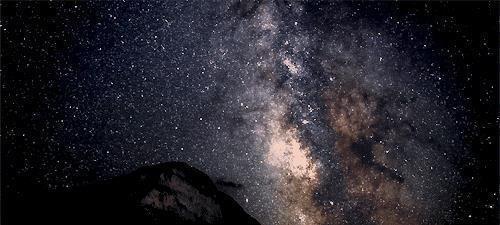 死亡 银河系其实早已死亡, 只是过程缓慢到无法发觉