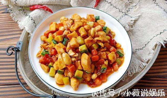 炒瘦肉|炒瘦肉，怎么做能避免炒老？牢记4点窍门，肉软嫩不老，很实用