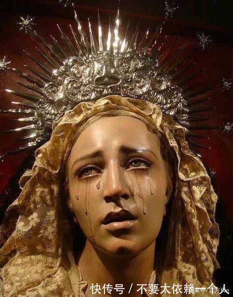 微微一笑@圣母泪妆为什么那么火怜悯众生的高级妆容