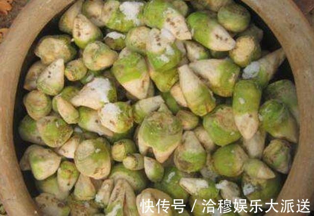 肝脏|肝不好的人，尽量少吃3样“伤肝”食物，多做1事，排毒素，养肝