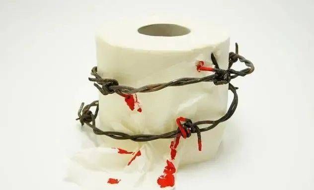 老王|60岁老人,查出肠癌晚期,医药费每天一万,家属无奈放弃治疗