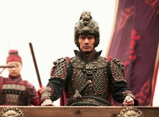 蟒蛇缠住|南宋抗金名将韩世忠被蟒蛇缠绕，跑回家求救，结果家人无人敢应