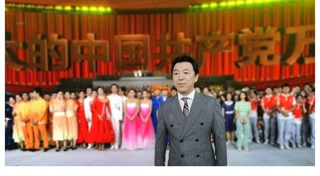 演员|《伟大征程》演员集体大合影,佟丽娅完胜,黄渤绅士手太圈粉