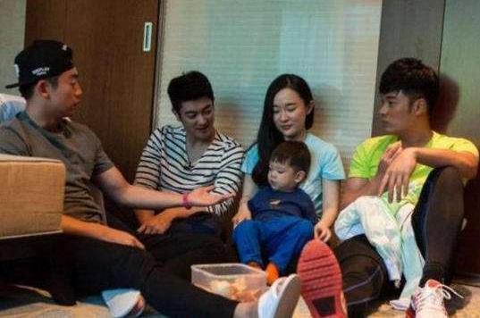 爱情公寓|陈赫室友4个红了3个,为什么不带带另一个?郑恺直呼带不动