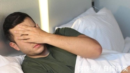 神经科|橙子是失眠的“催化剂”?神经科主任:想要睡得好,睡前2水果要少吃