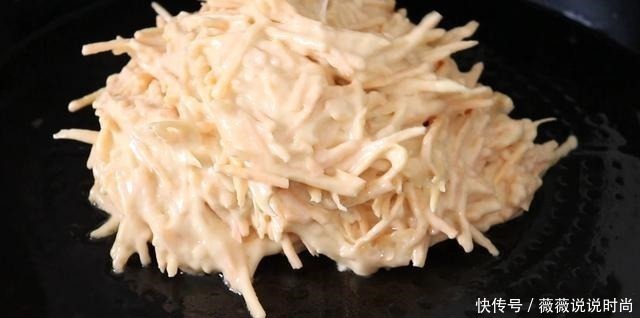 红薯鸡蛋|看馋了，红薯这样做才叫好吃，外酥里嫩，上桌就抢吃光