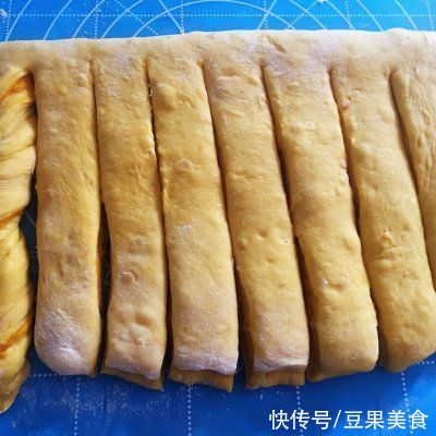 肚子里有料的金瓜吐司面包,就如腹有诗书气自华的你