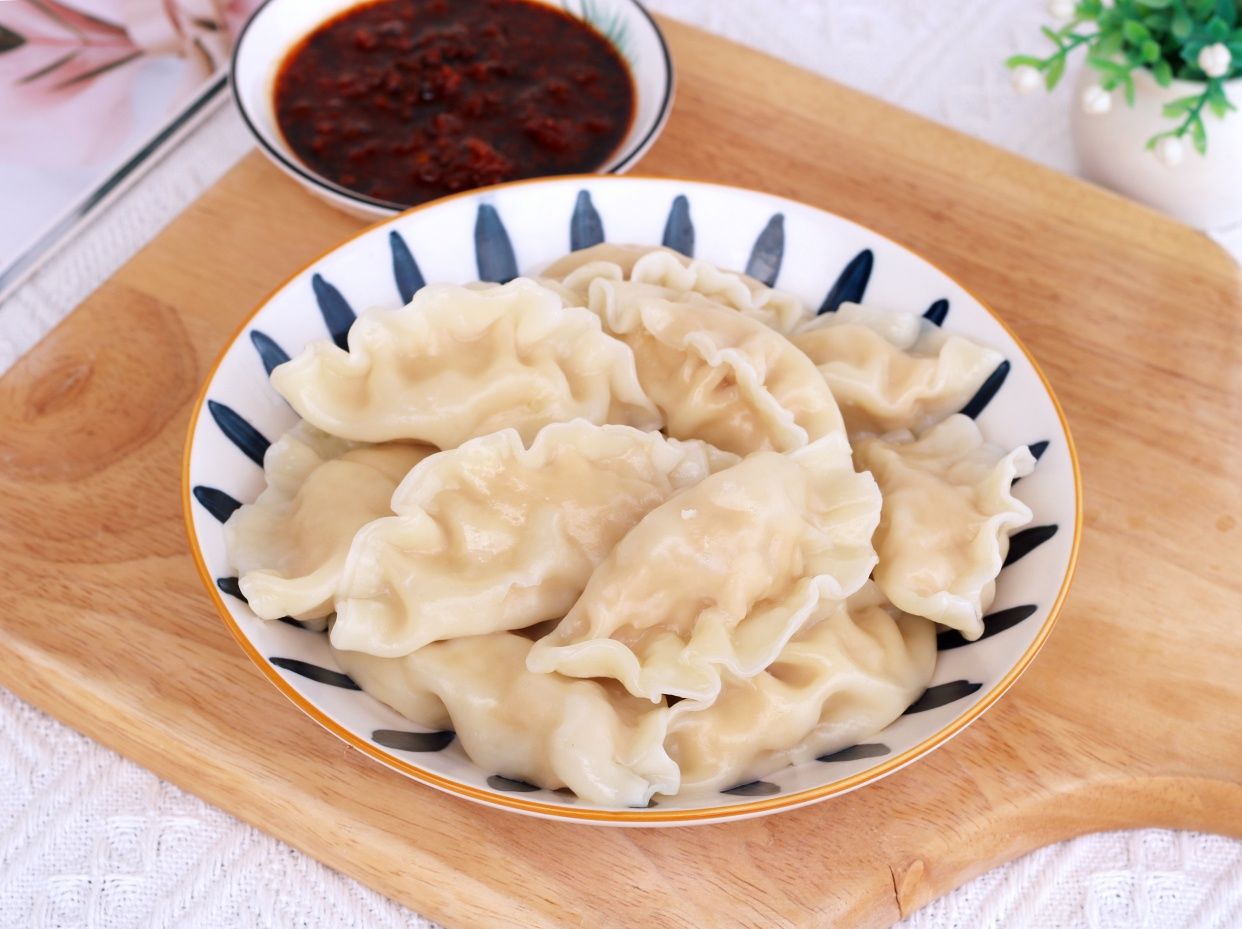 立冬吃饺子就爱这个馅，比萝卜白菜香，比韭菜鲜，很多人都没吃过