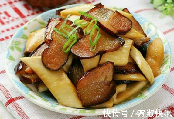 美食|精选美食孜然炒肉,木耳鸡丁炒鸡蛋,红烧小黄花鱼的做法
