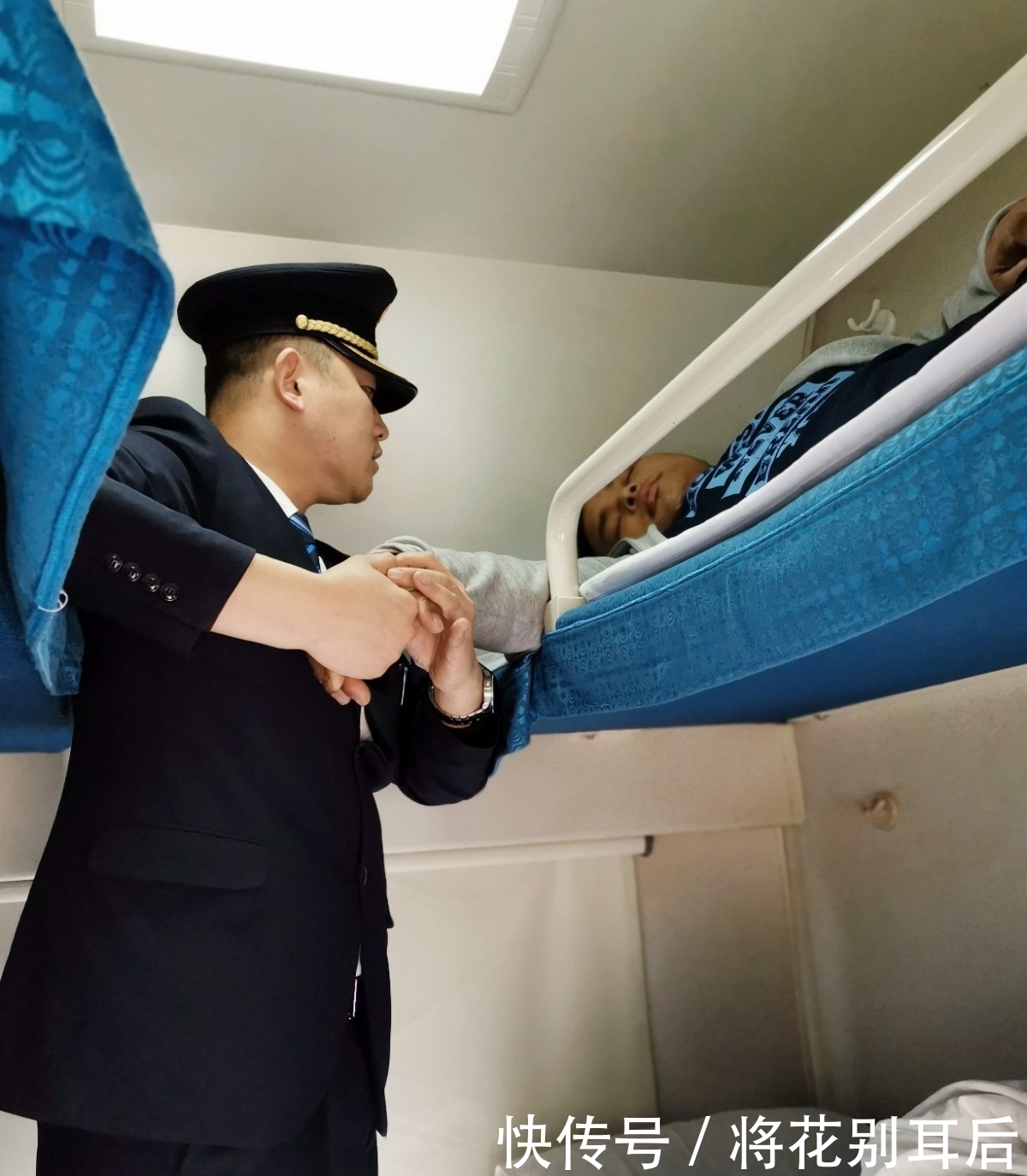 大年初四,K76次列车上演四分钟生死营救