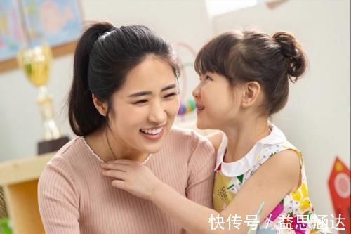 家长|宝贝在幼儿园都经历了啥?别暗示性提问,做好三件事,老师和孩子都喜欢