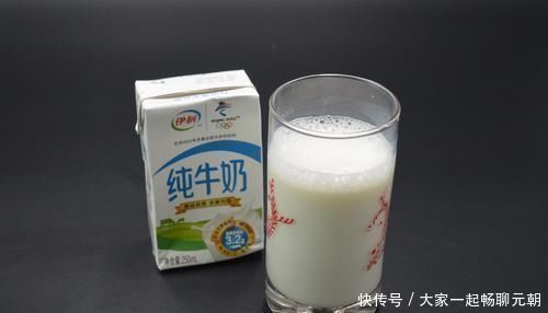 绿茶|你经常喝牛奶?这四点要尽早知道,别不当个事,吃亏就来不及了