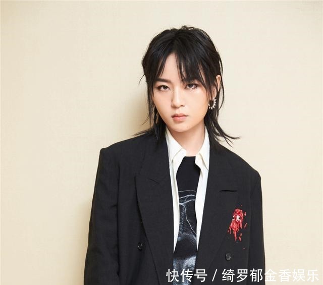 谭松韵|《快本》下期未播先火!两代顶级流量云集,豪华阵容引发期待