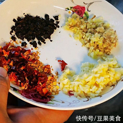 香菇|香浓美味的香菇肉酱（微辣），大人小孩都爱吃