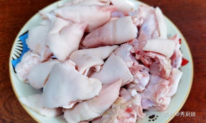 這肉營養極高，有條件要常給孩子吃，強筋骨長個子，比吃牛羊肉強