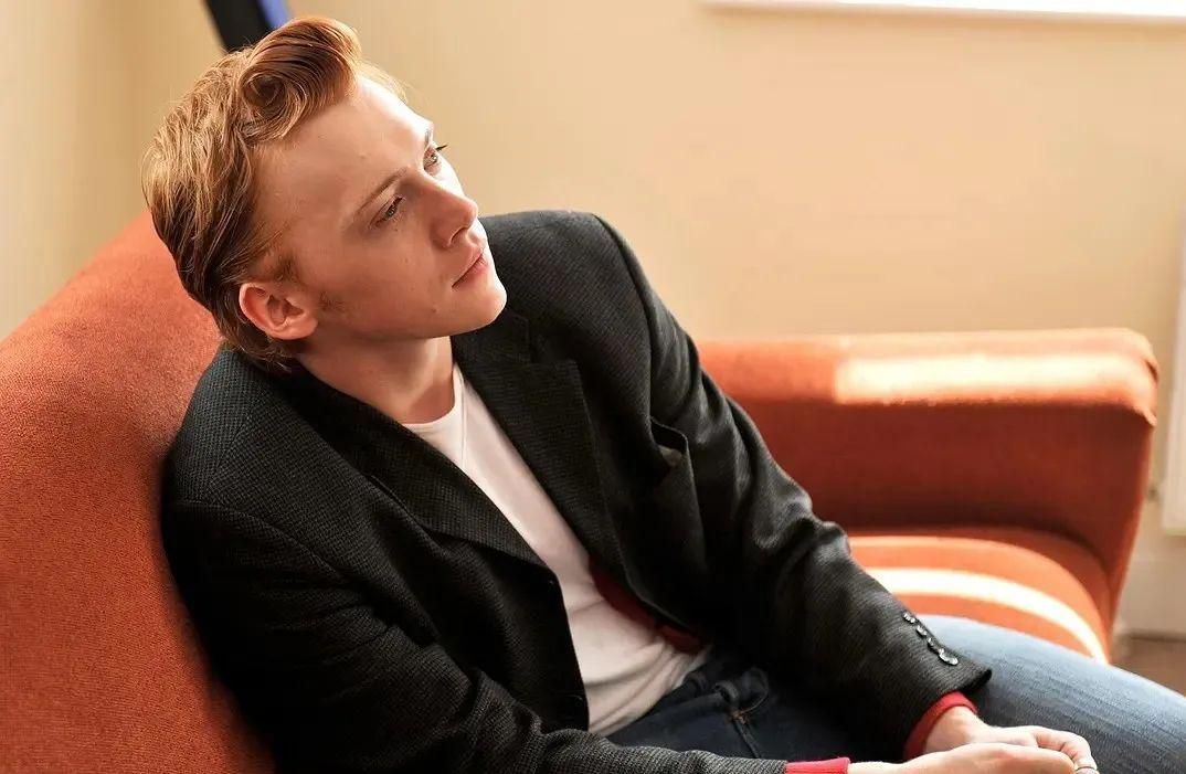 哈利波特二十周年主演再聚首,男大十八变,网友直呼还我魔法少年