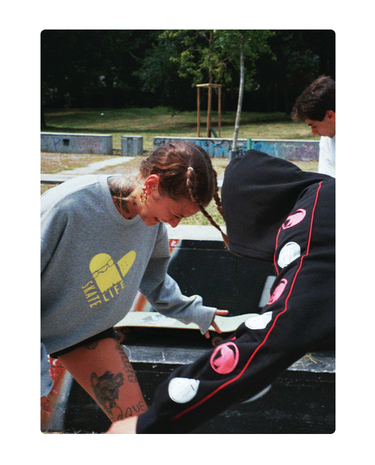 都2021年了，欧洲滑板品牌你只知道PALACE?