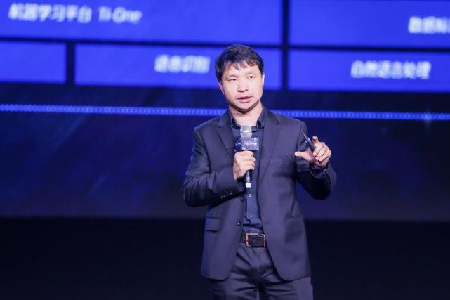 天眼|腾讯与“中国天眼”合作寻找宇宙灯塔 AI比人工效率提升120倍