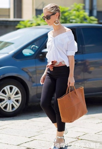 身材 紧致身材的小姐姐,秀出青春活力范,哪一位最美