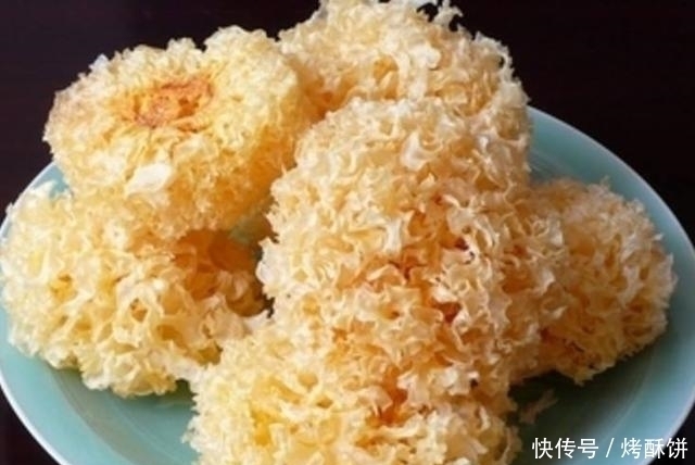 百合|女人月经量少,常吃3个“碱性食物”,补充雌激素,不早衰