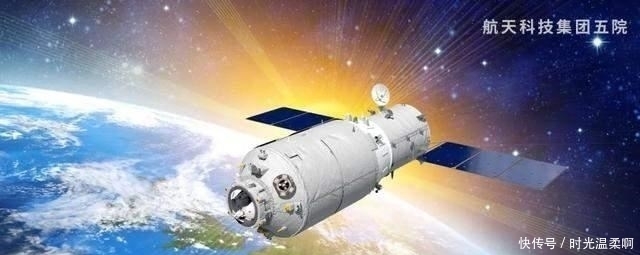 飞船 2次推迟发射之后,中国天舟二号成功升空,天和机械臂将捕获飞船