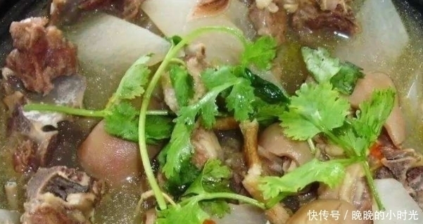 萝卜羊肉汤|它是羊肉“最忌讳”的香料,放了它羊肉就白炖了,大部分人都不懂