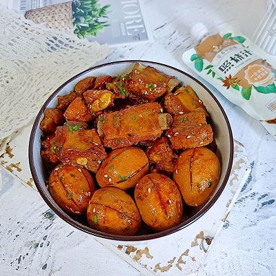 卤蛋腐竹焖排骨