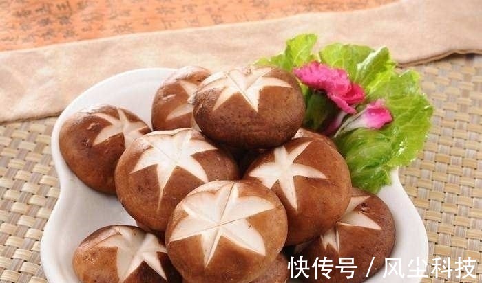 医生|香菇好吃营养,但医生提醒,这五种人一口都不能吃,有的赶紧改掉