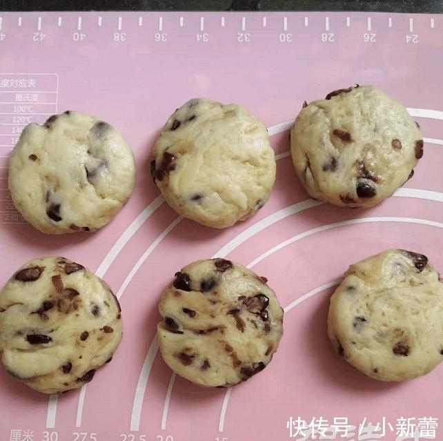 酥脆|儿子看我做这饼满脸嫌弃, 出锅后争着吃, 酥脆香甜, 还怨我做少了