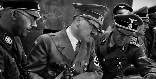 军衔|二战时期，希特勒掌管德国所有军队，为何其军衔只是一个下士？