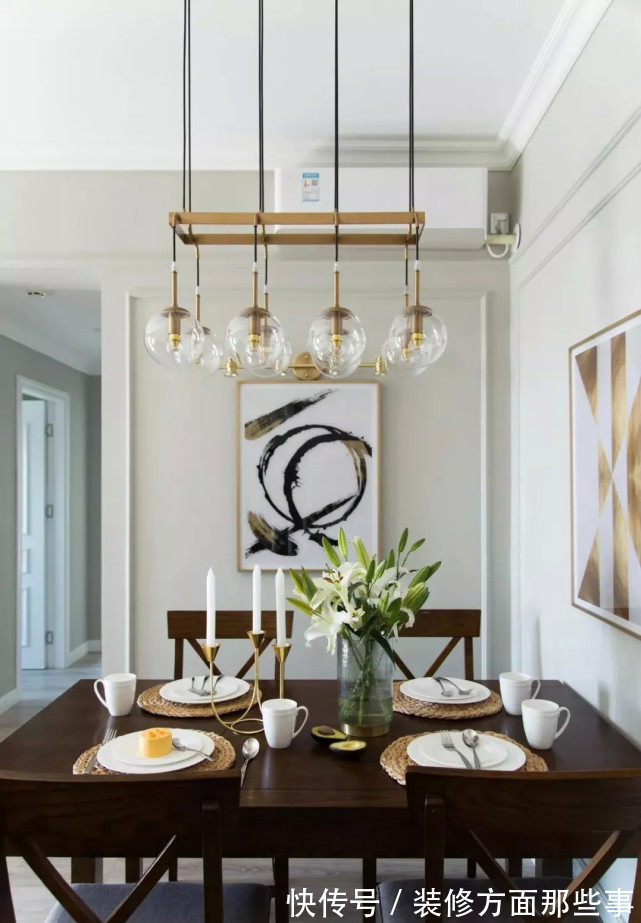 壁灯|86㎡简约小美式轻盈优雅的暖心之家,点缀绿植打造舒适精巧场域