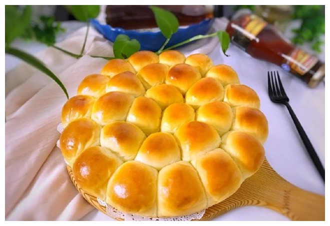 这个面包做法太简单了,不用整形,滚圆就好,放上3天也不硬