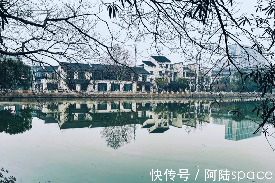 拱宸桥|皋亭山下,2200多年历史的上塘河上,这座小桥已经250多岁