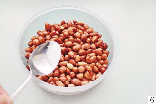 试试这样做花生米，免炒糊，方便又快捷，下酒下饭，还能当小零食