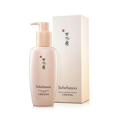 黑头粉刺|几款超级好口碑的洗面奶,清除毛孔内积存的油脂,使肌肤白里透红,吹弹可破。