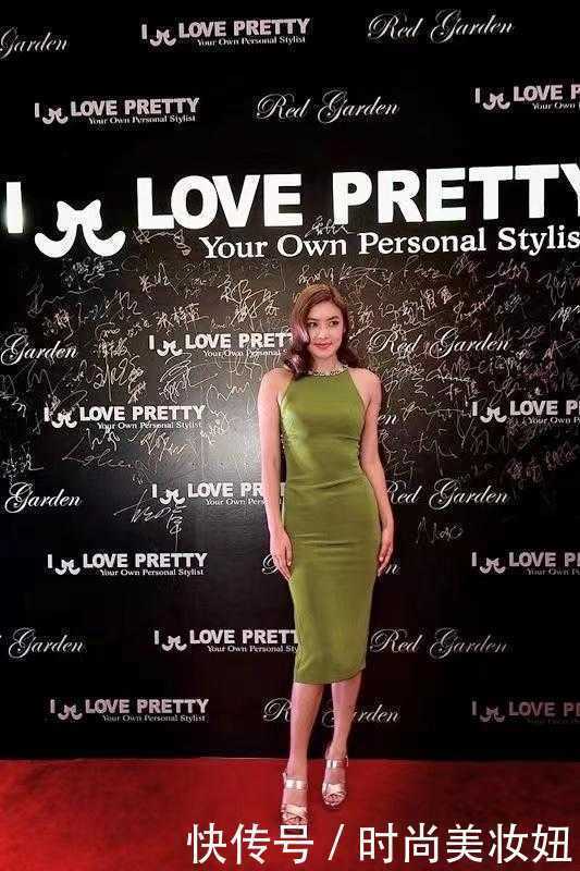 紧身|乐基儿也太自信了吧!肋骨突出还穿紧身连衣裙,身材比例好尴尬