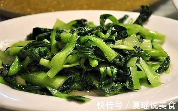 不管炒什么绿色蔬菜,都别直接下锅,多加一步,出锅后鲜嫩翠绿!