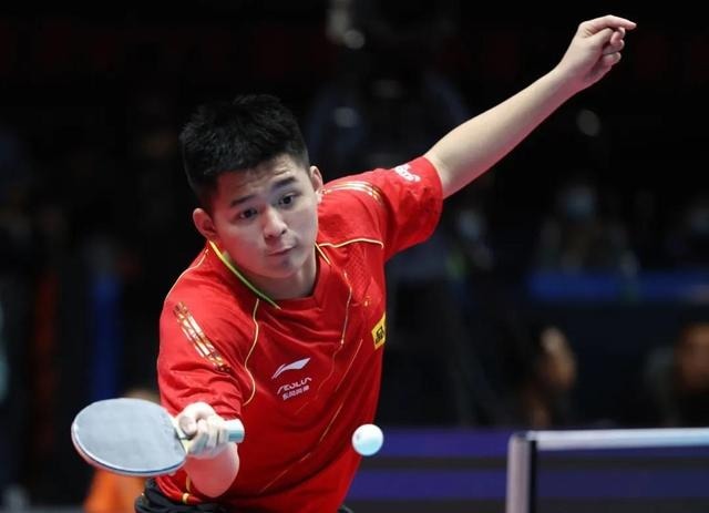 中国队|国乒4连胜!全天轰出10个3-0,向鹏小遇挑战,17岁新星吃败仗