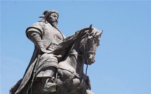 饿肚子|成吉思汗妙招不让士兵饿肚子,日本军官效仿,结果饿死5万日军