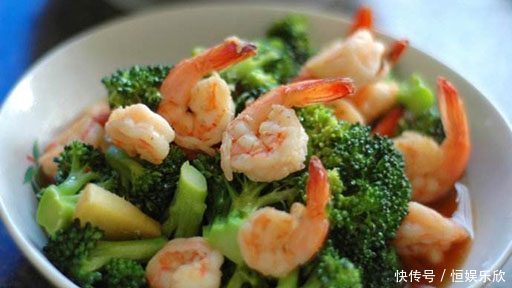 西兰花除了清炒蒜蓉,原来还能这样吃,做法简单还美味