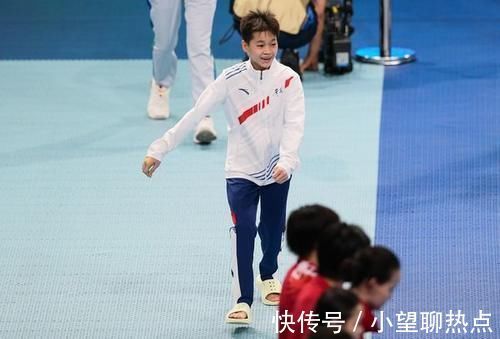 陈艺文|陈艺文师姐晒游乐园动态,全红婵委屈兮兮:没我!师姐回复太扎心