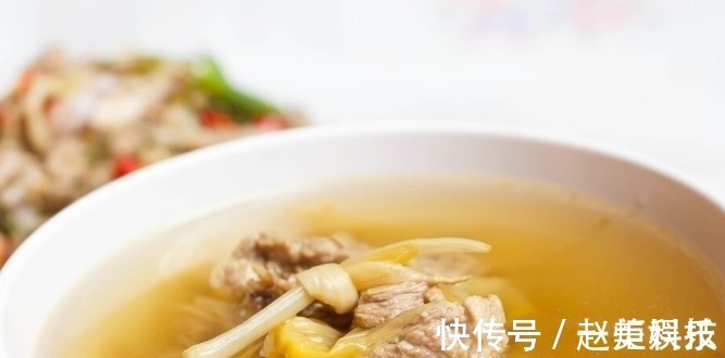 莲藕|秋天就要多吃4白3黄,少吃3绿,滋补润肺,去秋燥,顺利度过秋天