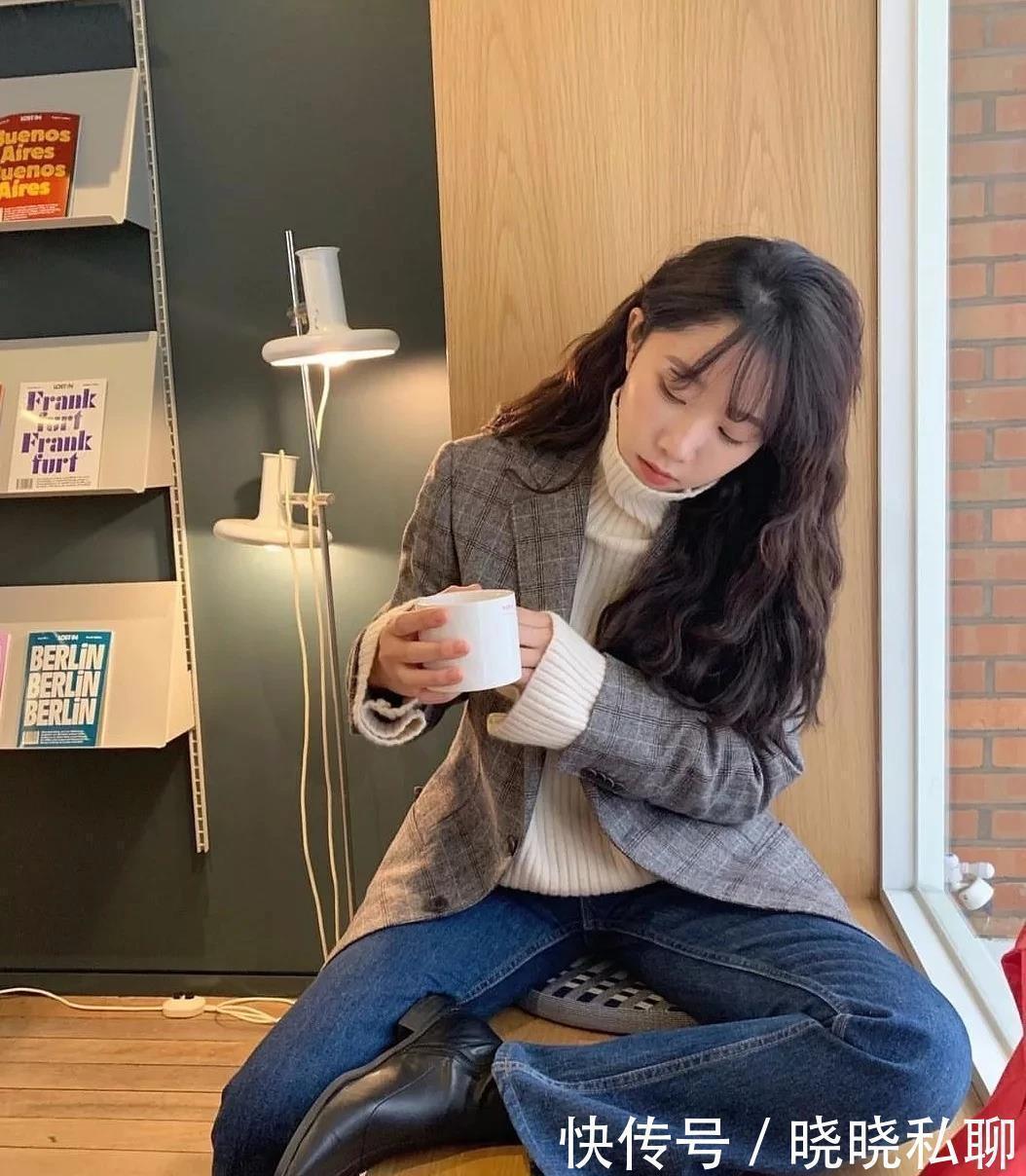 内扣|圆脸女生别乱剪头发,冬天适合留这4种发型,时髦还显脸小!