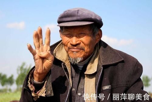 运动|70岁的老年人每天走多少步合适?每天做好3件事,身体更健康长寿