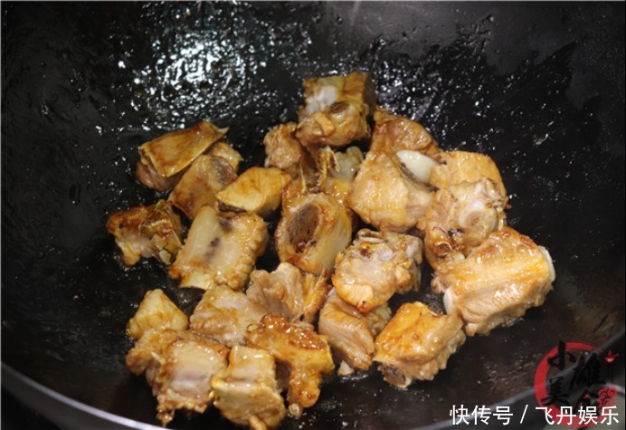 正宗糖醋排骨的做法,4分钟完成,大厨讲解到位,学会受益一辈子