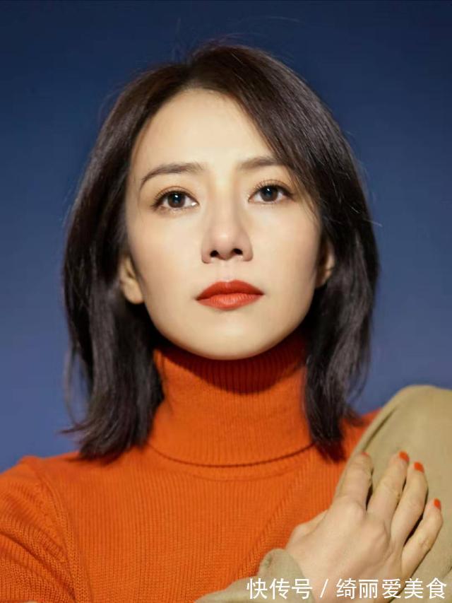 刘海|女人到了中年,头发别留太长!试试这3种“短发”,时髦减龄