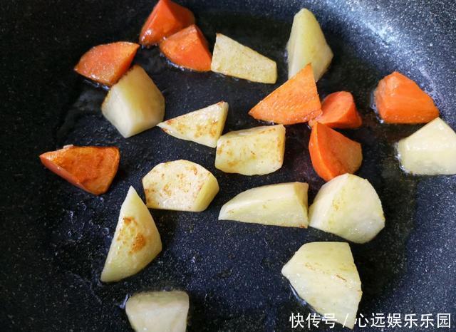 牛腩焯水后用冷水还是热水都用错了,影响口感还不软烂