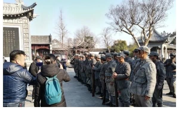 解放軍|恢弘戰爭場面！昨晚《突破口》央視播出，收視率第一！